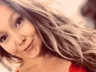 Streamate Watch Live Sex Cams of DeepThroatDarling
