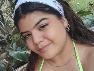 Streamate Adult Video Chat of skyy_white