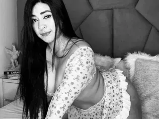 Streamate Sex Cam of ZoeMontiel