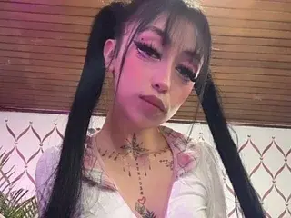 Streamate Nude Webcam of SophiexBunny