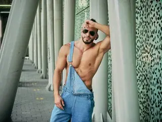 Streamate Adult Webcams of aronbulgarelli019