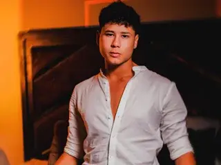 Streamate Live Sex Cam of Rayden_Boy