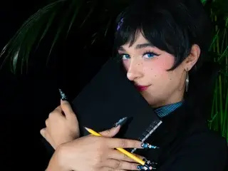 Streamate Adult Webcam of Mikavelvet777