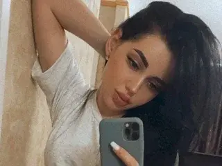 Streamate Adult Video Chat of CrazyMilankaa