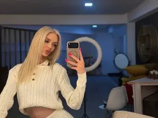 Streamate Live Sex of SkinnyNatty