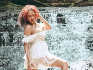 Streamate Live Porn of GoddessVelvetVixen