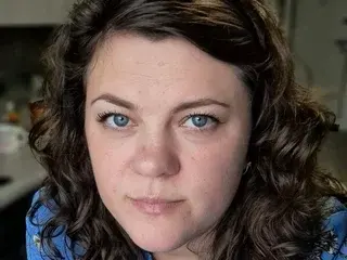 Streamate Free Porn Cam of CurlySueSweet