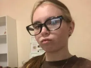 Streamate Private Sex Chat of AliceTouch