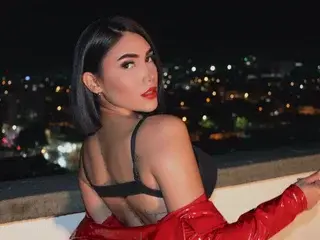 Streamate Free Porn Cam of AriaMatheuss