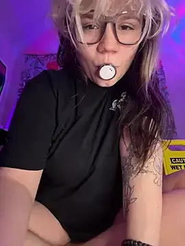 Stripchat Free Porn Cam of Cutiepiespanks