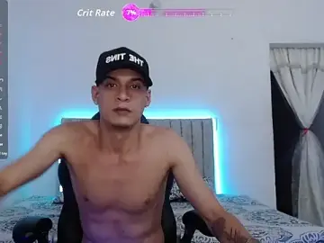 Stripchat Best Webcam of KevinG_77
