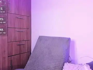 Stripchat Free Porn Cam of _urcutekitty