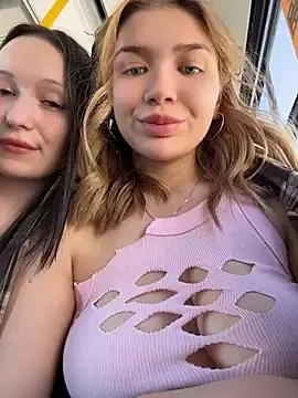 Stripchat Adult Video Chat of FlashTitsRoyal