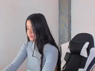 Stripchat Sex Cam of zoe_connor19