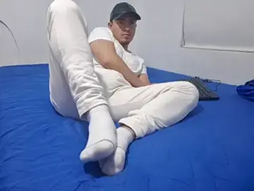 Stripchat Adult Webcam of TouchDaddy4