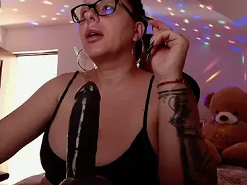 Stripchat Free Live Porn of SonyaDevon