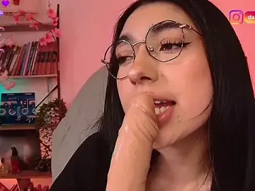 Stripchat Live Sex Cam of Sweet_Nyx