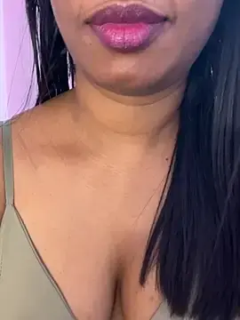 Stripchat Sex Chat of tamil_Aarathi