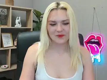 Stripchat Live Sex Cam of SweetLilyxo