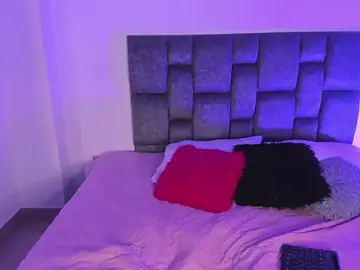 Stripchat Sex Chat of Isabella_Moon9