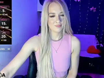 Stripchat Watch Live Sex Cams of CrystalGirl99