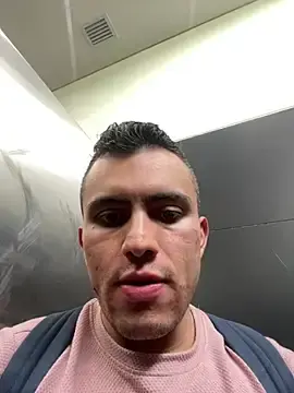 Stripchat Live Porn of LucasJewely