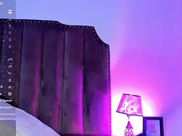 Stripchat Free Live Porn of Emma_Saylor