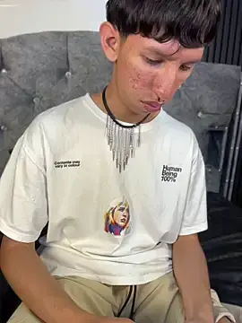 Stripchat Live Sex of Noah-fire