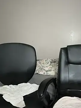 Stripchat Free Porn Cam of DancingLemonade