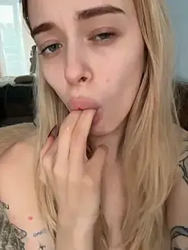 Stripchat Sex Chat of enjoy_my_beauty