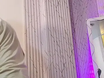 Stripchat Live Sex Cam of Spark_tay