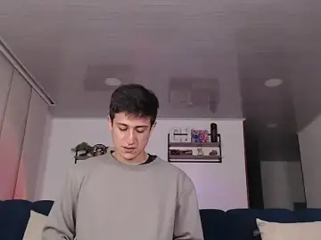 Stripchat Sex Cam of ashely_ryan24