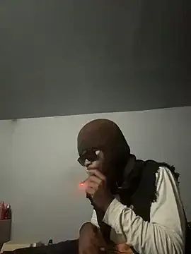 Stripchat Adult Webcam of MIGHTYDEMONXXX