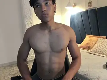 Stripchat Best Webcam of michael_cum23