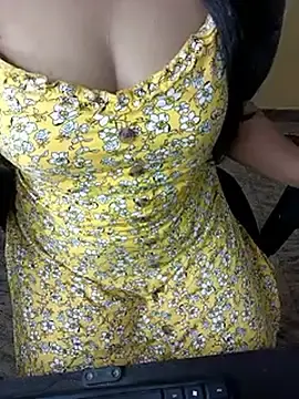Stripchat Sex Cam of Madhu_Reddy46