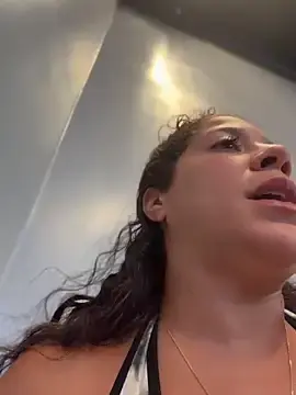 Stripchat Sex Cam of Bigbuttbrooklynn