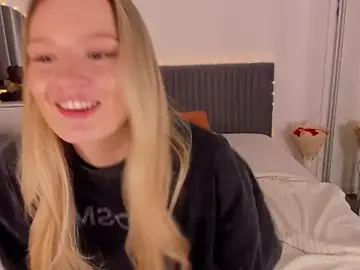 Stripchat Live Porn of CassieRayss
