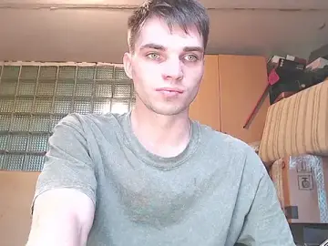 Stripchat Live Sex Cam of WeGiveJoy