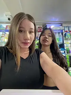 Stripchat Live Sex Cam of roouse