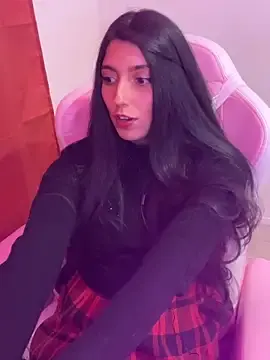 Stripchat Free Porn Cam of Felicia_smok3