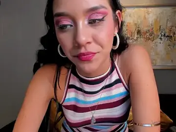 Stripchat Live Sex Cam of AmaliaCrus