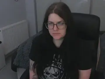 Stripchat Sex Cam of GothSuccubusBabe