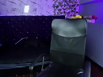 Stripchat Live Sex of Lucy_Doll8
