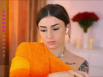 Stripchat Free Porn Cam of AishaSins