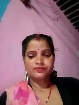 Stripchat Sex Cam of Divya_hot88