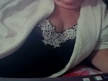 Stripchat Free Porn Cam of Playful_MILF_Demi