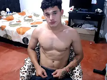 Stripchat Live Sex Cam of freddy_romas