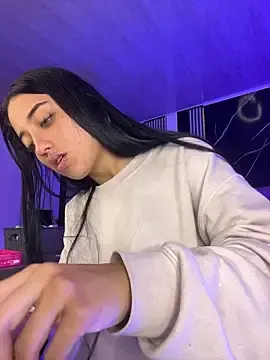 Stripchat Live Sex of Ady_18