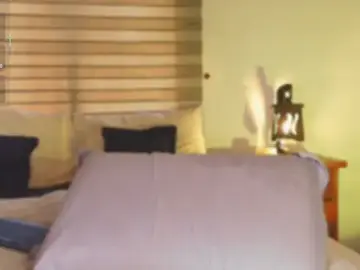 Stripchat Free Porn Cam of Isa_bonnet