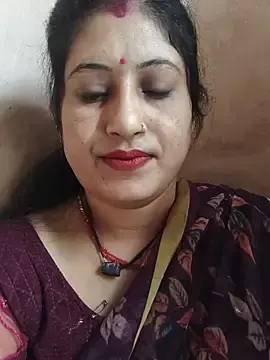 Stripchat Free Porn Cam of Rayal_bhabi